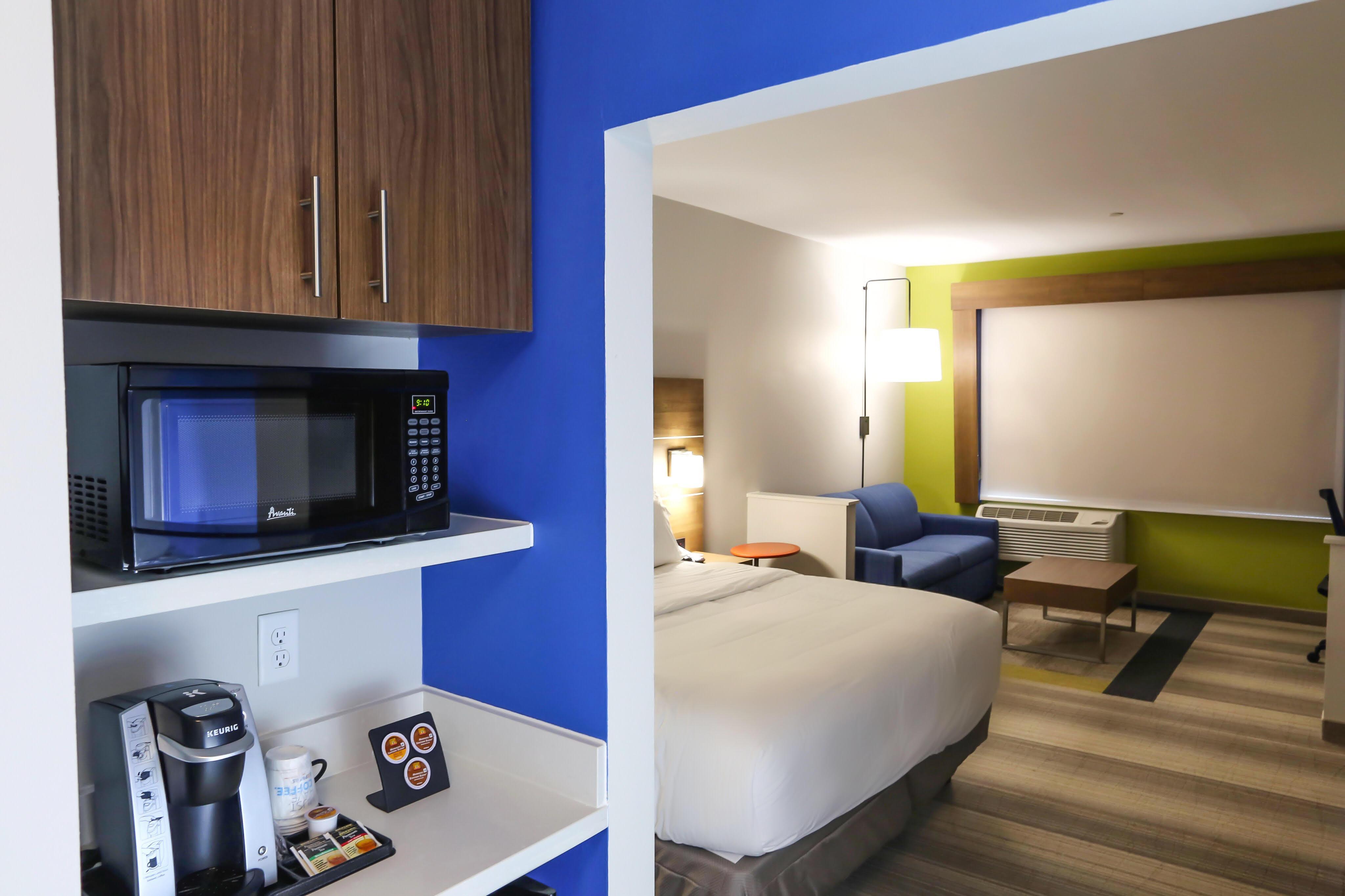 Holiday Inn Express & Suites - Houston Iah - Beltway 8, An Ihg Hotel Exteriér fotografie