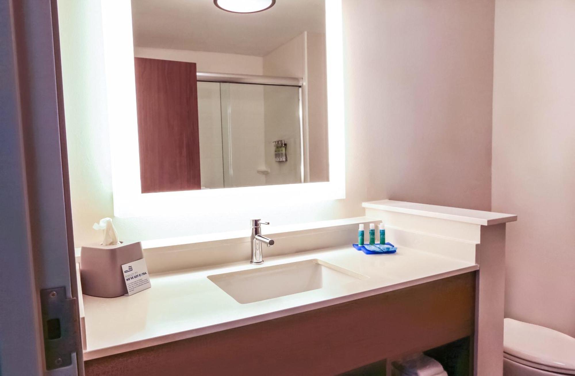 Holiday Inn Express & Suites - Houston Iah - Beltway 8 By Ihg Aldine Exteriér fotografie